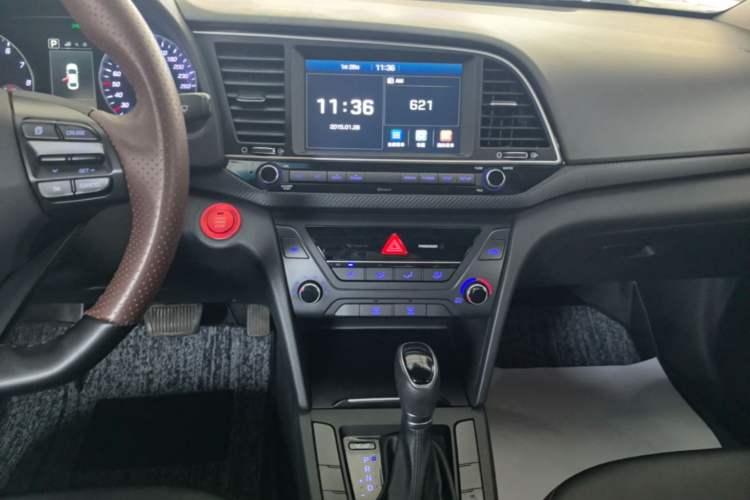 Used Hyundai Elantra (6th Generation / Lingdong) 2018 1.4T Dual-Clutch Xuan Dong · Dynamic Edition Audio And AC Panel