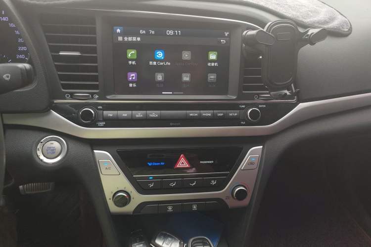 Used Hyundai Elantra (6th Generation / Lingdong) 2018 1.6L Automatic 15th Anniversary Special Edition Audio And AC Panel