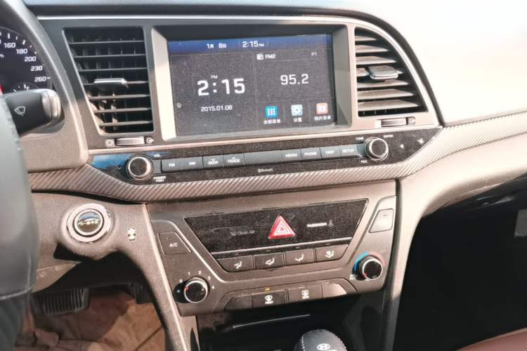 Used Hyundai Elantra (6th Generation / Lingdong) 2018 1.4T Dual-Clutch Xuan Dong · Dynamic Edition Audio And AC Panel