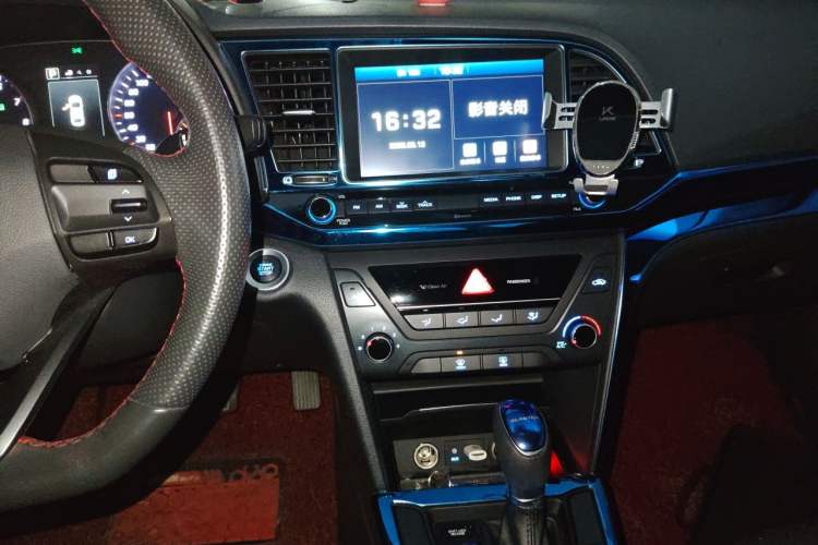Used Hyundai Elantra (6th Generation / Lingdong) 2018 1.4T Dual-Clutch Xuan Dong · Dynamic Edition Audio And AC Panel