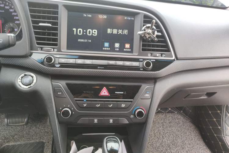 Used Hyundai Elantra (6th Generation / Lingdong) 2018 1.4T Dual-Clutch Xuan Dong · Dynamic Edition Audio And AC Panel