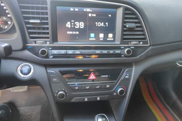 Used Hyundai Elantra (6th Generation / Lingdong) 2018 1.4T Dual-Clutch Xuan Dong · Dynamic Edition Audio And AC Panel