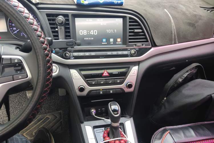 Used Hyundai Elantra (6th Generation / Lingdong) 2018 1.6L Automatic 15th Anniversary Special Edition Audio And AC Panel