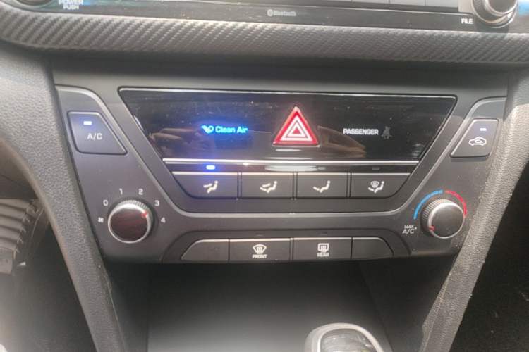 Used Hyundai Elantra (6th Generation / Lingdong) 2018 1.4T Dual-Clutch Xuan Dong · Dynamic Edition Audio And AC Panel