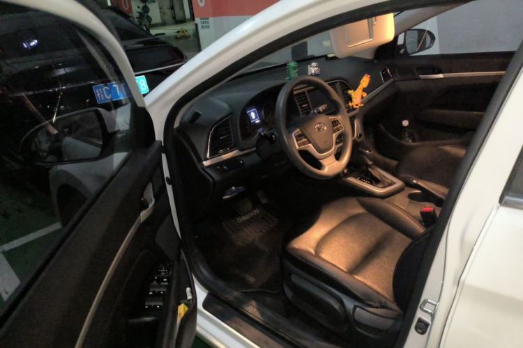 Used Hyundai Elantra (6th Generation / Lingdong) 2018 1.6L Automatic 15th Anniversary Special Edition Driver Seat