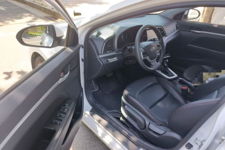 Used Hyundai Elantra (6th Generation / Lingdong) 2018 1.6L Automatic 15th Anniversary Special Edition Driver Seat