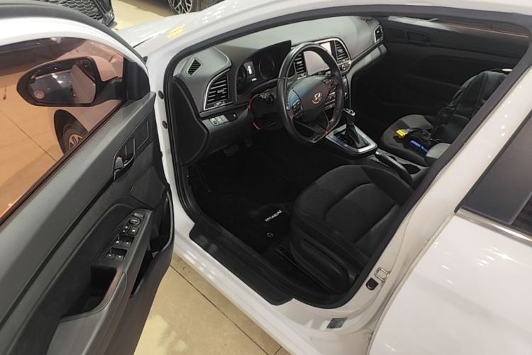 Used Hyundai Elantra (6th Generation / Lingdong) 2018 1.4T Dual-Clutch Xuan Dong · Dynamic Edition Driver Seat