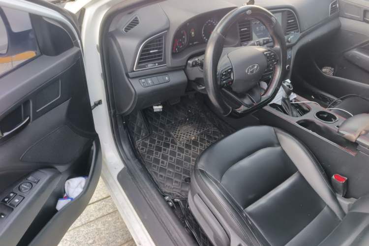 Used Hyundai Elantra (6th Generation / Lingdong) 2018 1.4T Dual-Clutch Xuan Dong · Dynamic Edition Driver Seat