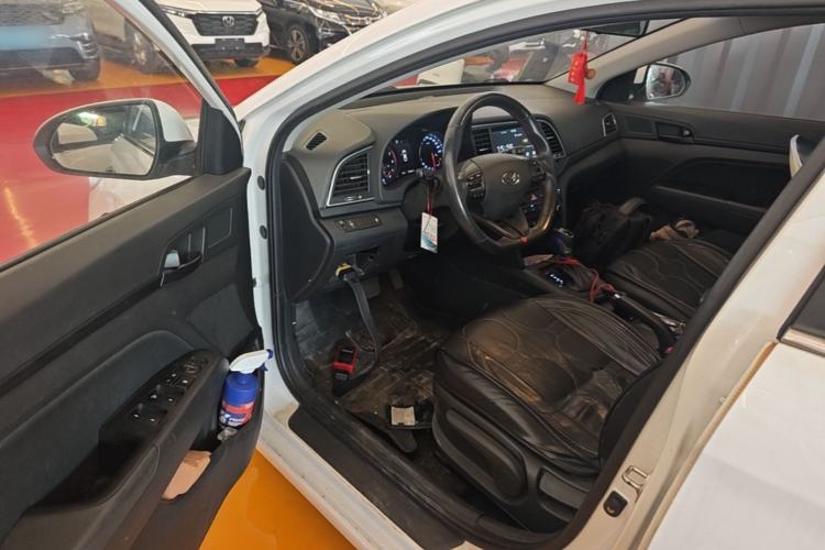 Used Hyundai Elantra (6th Generation / Lingdong) 2018 1.4T Dual-Clutch Xuan Dong · Dynamic Edition Driver Seat