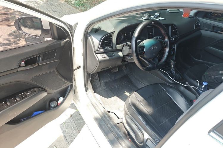 Used Hyundai Elantra (6th Generation / Lingdong) 2018 1.4T Dual-Clutch Xuan Dong · Dynamic Edition Driver Seat