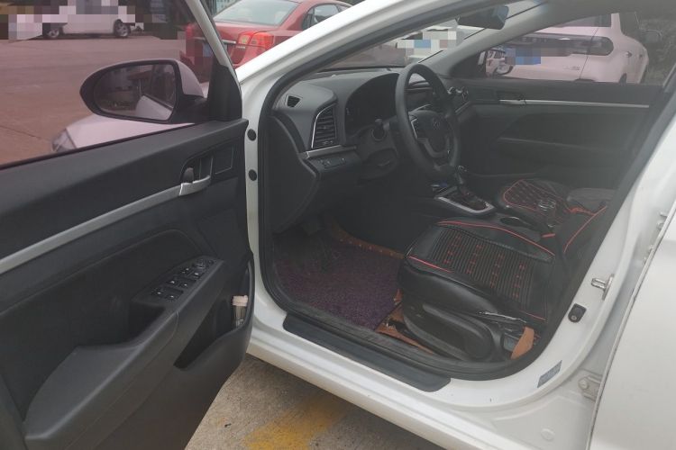 Used Hyundai Elantra (6th Generation / Lingdong) 2018 1.6L Automatic 15th Anniversary Special Edition Driver Seat