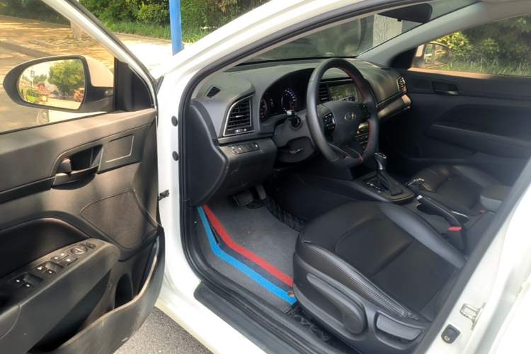 Used Hyundai Elantra (6th Generation / Lingdong) 2018 1.4T Dual-Clutch Xuan Dong · Dynamic Edition Driver Seat