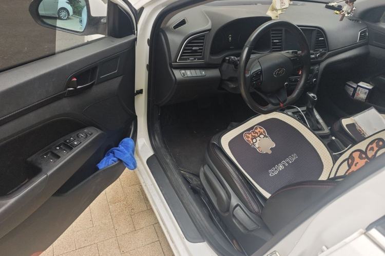 Used Hyundai Elantra (6th Generation / Lingdong) 2018 1.4T Dual-Clutch Xuan Dong · Dynamic Edition Driver Seat