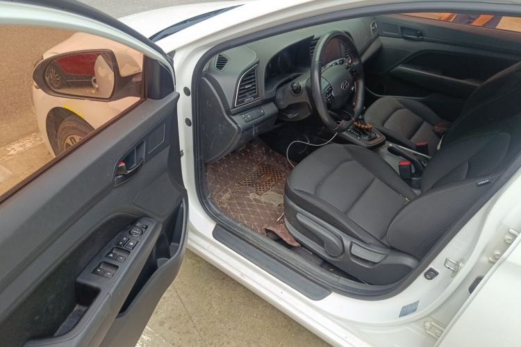 Used Hyundai Elantra (6th Generation / Lingdong) 2018 1.4T Dual-Clutch Xuan Dong · Dynamic Edition Driver Seat