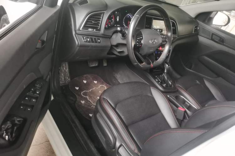 Used Hyundai Elantra (6th Generation / Lingdong) 2018 1.4T Dual-Clutch Xuan Dong · Dynamic Edition Driver Seat