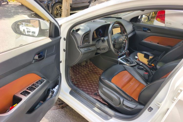 Used Hyundai Elantra (6th Generation / Lingdong) 2018 1.4T Dual-Clutch Xuan Dong · Dynamic Edition Driver Seat
