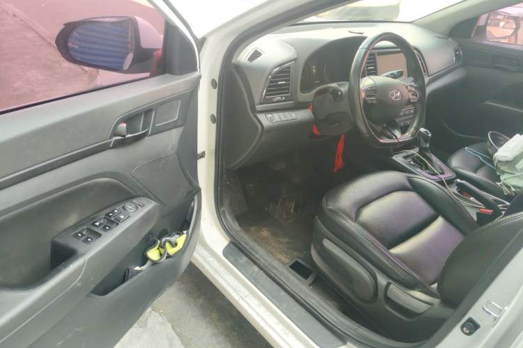 Used Hyundai Elantra (6th Generation / Lingdong) 2018 1.4T Dual-Clutch Xuan Dong · Dynamic Edition Driver Seat