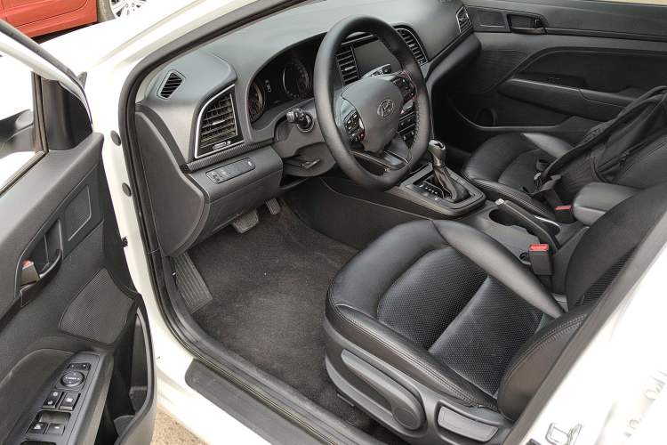 Used Hyundai Elantra (6th Generation / Lingdong) 2018 1.4T Dual-Clutch Xuan Dong · Dynamic Edition Driver Seat