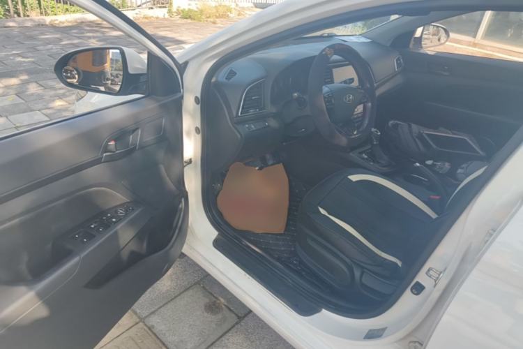 Used Hyundai Elantra (6th Generation / Lingdong) 2018 1.4T Dual-Clutch Xuan Dong · Dynamic Edition Driver Seat