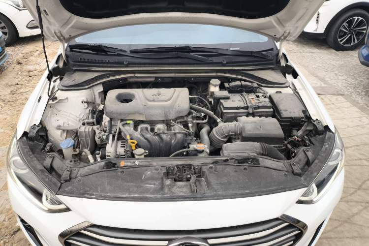 Used Hyundai Elantra (6th Generation / Lingdong) 2018 1.6L Automatic 15th Anniversary Special Edition Engine Bay