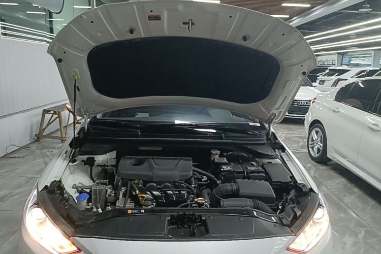 Used Hyundai Elantra (6th Generation / Lingdong) 2018 1.6L Automatic 15th Anniversary Special Edition Engine Bay