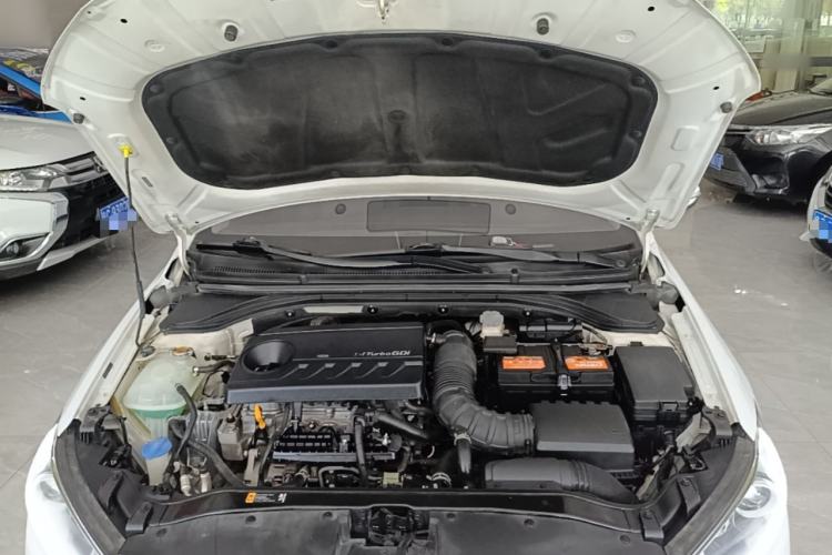 Used Hyundai Elantra (6th Generation / Lingdong) 2018 1.4T Dual-Clutch Xuan Dong · Dynamic Edition Engine Bay