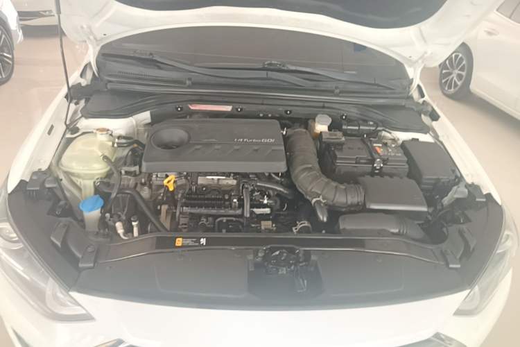 Used Hyundai Elantra (6th Generation / Lingdong) 2018 1.4T Dual-Clutch Xuan Dong · Dynamic Edition Engine Bay