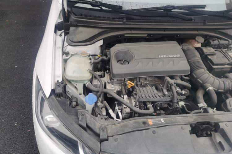 Used Hyundai Elantra (6th Generation / Lingdong) 2018 1.4T Dual-Clutch Xuan Dong · Dynamic Edition Engine Bay Right