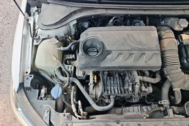 Used Hyundai Elantra (6th Generation / Lingdong) 2018 1.4T Dual-Clutch Xuan Dong · Dynamic Edition Engine Bay Right