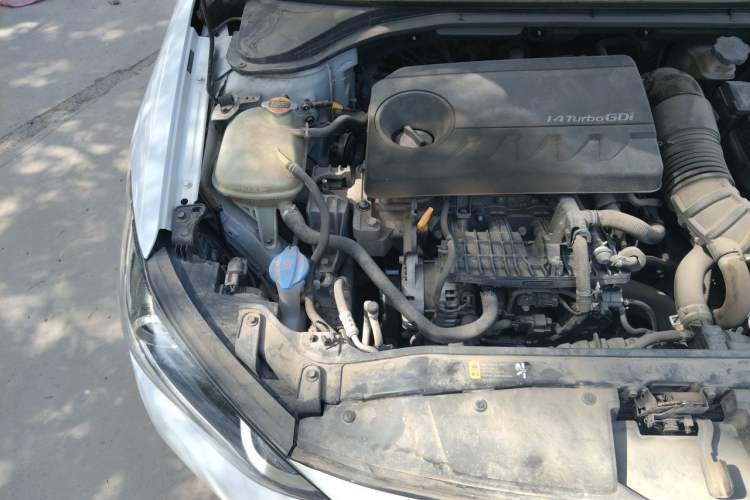 Used Hyundai Elantra (6th Generation / Lingdong) 2018 1.4T Dual-Clutch Xuan Dong · Dynamic Edition Engine Bay Right