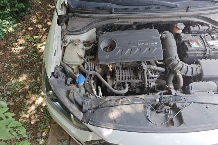 Used Hyundai Elantra (6th Generation / Lingdong) 2018 1.4T Dual-Clutch Xuan Dong · Dynamic Edition Engine Bay Right