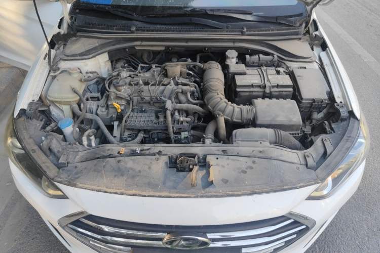 Used Hyundai Elantra (6th Generation / Lingdong) 2018 1.4T Dual-Clutch Xuan Dong · Dynamic Edition Engine Bay