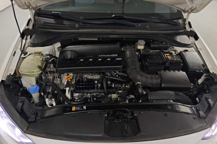 Used Hyundai Elantra (6th Generation / Lingdong) 2018 1.4T Dual-Clutch Xuan Dong · Dynamic Edition Engine Bay