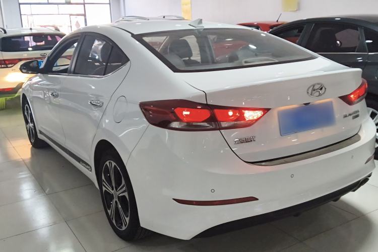 Used Hyundai Elantra (6th Generation / Lingdong) 2018 1.4T Dual-Clutch Xuan Dong · Dynamic Edition Exterior 2