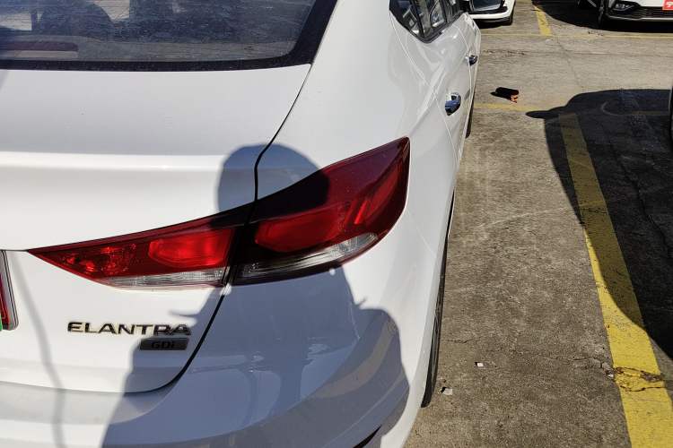 Used Hyundai Elantra (6th Generation / Lingdong) 2018 1.6L Automatic 15th Anniversary Special Edition Exterior 2