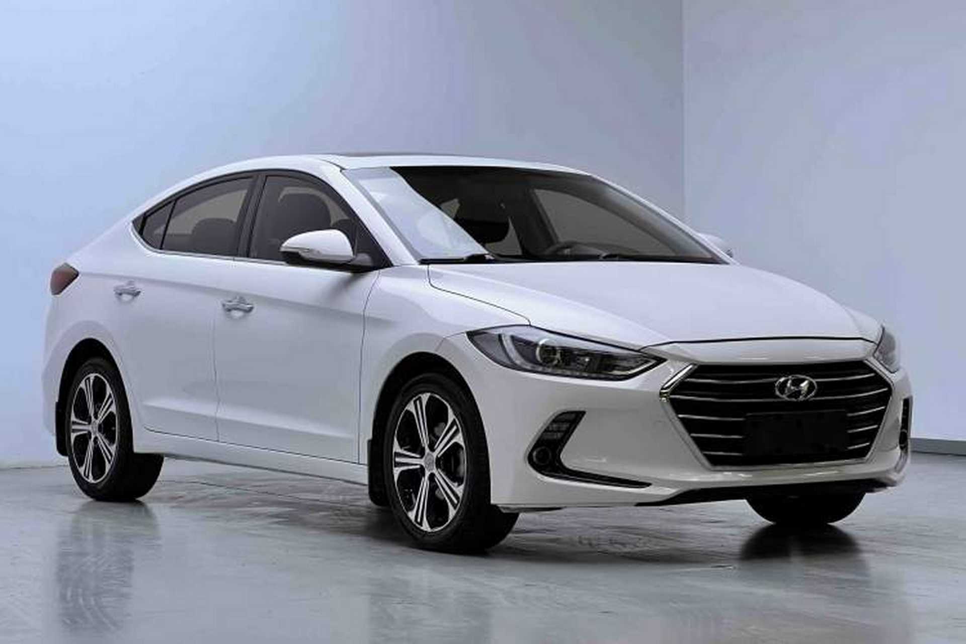 Used Hyundai Elantra (6th Generation / Lingdong) 2018 1.4T Dual-Clutch Xuan Dong · Dynamic Edition Exterior 2