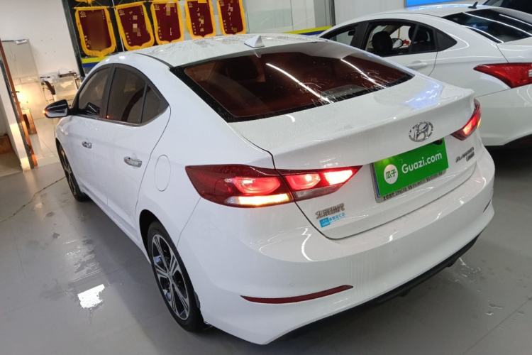 Used Hyundai Elantra (6th Generation / Lingdong) 2018 1.4T Dual-Clutch Xuan Dong · Dynamic Edition Exterior 2
