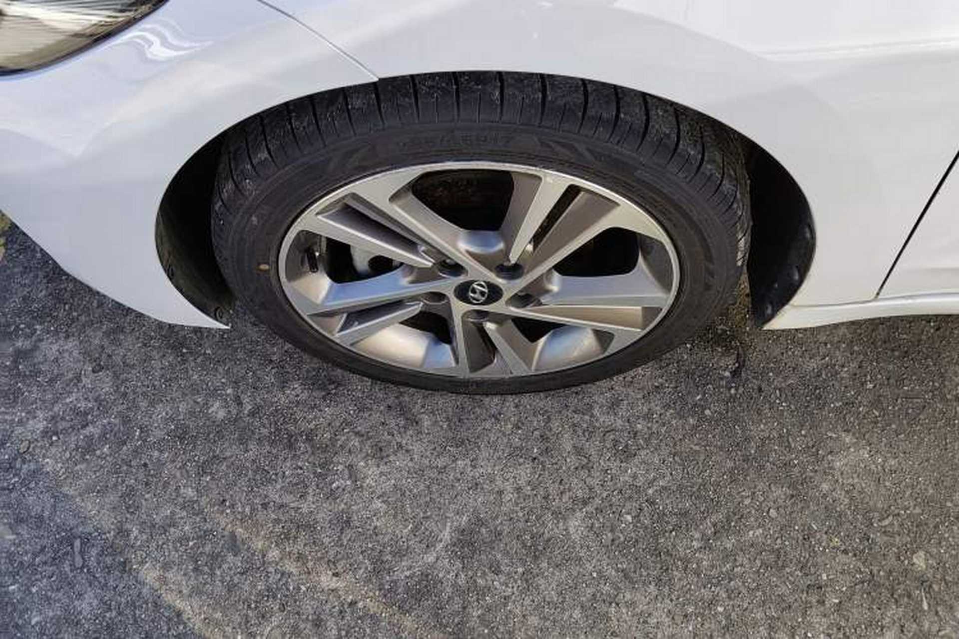 Used Hyundai Elantra (6th Generation / Lingdong) 2018 1.6L Automatic 15th Anniversary Special Edition Exterior 3
