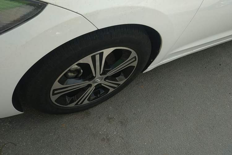 Used Hyundai Elantra (6th Generation / Lingdong) 2018 1.4T Dual-Clutch Xuan Dong · Dynamic Edition Exterior 4
