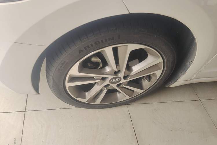 Used Hyundai Elantra (6th Generation / Lingdong) 2018 1.6L Automatic 15th Anniversary Special Edition Exterior 4