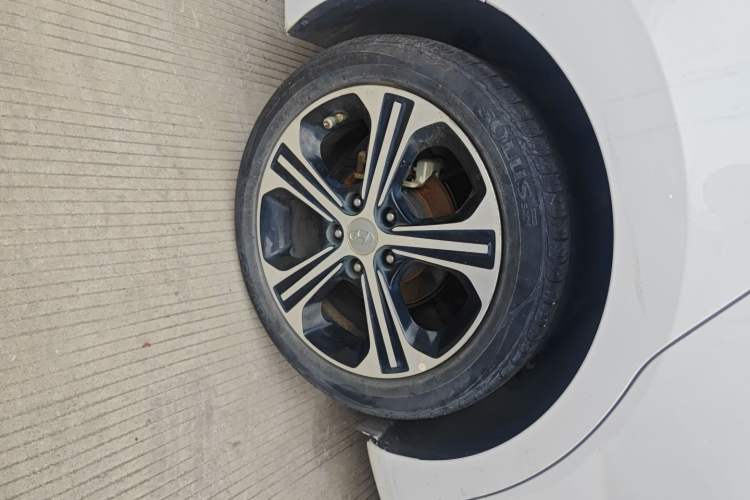 Used Hyundai Elantra (6th Generation / Lingdong) 2018 1.4T Dual-Clutch Xuan Dong · Dynamic Edition Exterior 5
