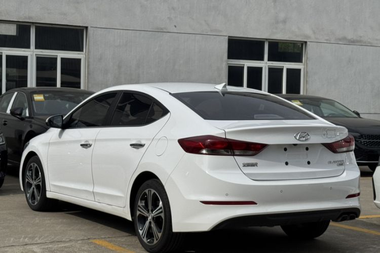 Used Hyundai Elantra (6th Generation / Lingdong) 2018 1.4T Dual-Clutch Xuan Dong · Dynamic Edition Exterior 5