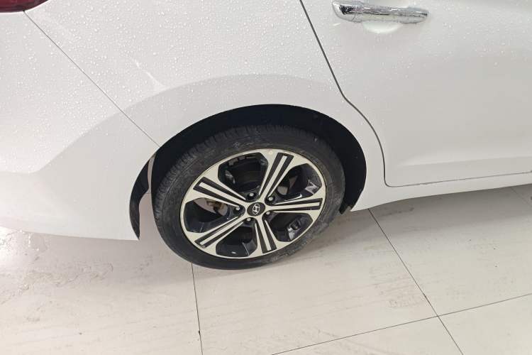 Used Hyundai Elantra (6th Generation / Lingdong) 2018 1.6L Automatic 15th Anniversary Special Edition Exterior 5