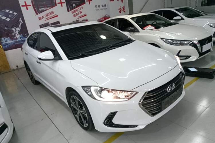 Used Hyundai Elantra (6th Generation / Lingdong) 2018 1.4T Dual-Clutch Xuan Dong · Dynamic Edition Front Right 45 Deg