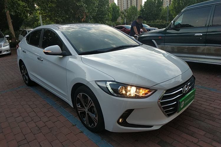 Used Hyundai Elantra (6th Generation / Lingdong) 2018 1.4T Dual-Clutch Xuan Dong · Dynamic Edition Front Right 45 Deg