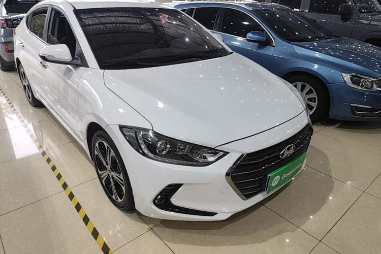 Used Hyundai Elantra (6th Generation / Lingdong) 2018 1.4T Dual-Clutch Xuan Dong · Dynamic Edition Front Right 45 Deg