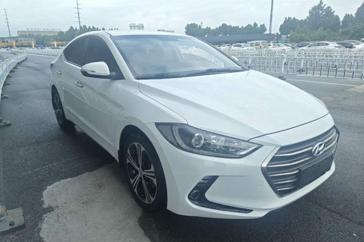 Used Hyundai Elantra (6th Generation / Lingdong) 2018 1.4T Dual-Clutch Xuan Dong · Dynamic Edition Front Right 45 Deg