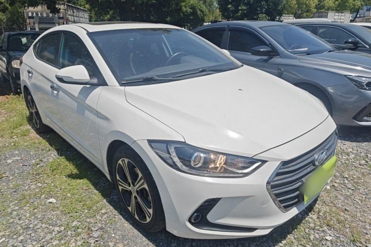 Used Hyundai Elantra (6th Generation / Lingdong) 2018 1.4T Dual-Clutch Xuan Dong · Dynamic Edition Front Right 45 Deg