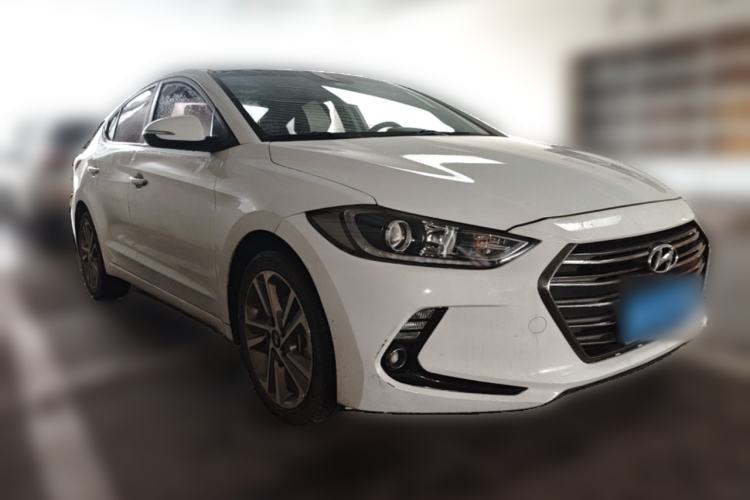Used Hyundai Elantra (6th Generation / Lingdong) 2018 1.6L Automatic 15th Anniversary Special Edition Front Right 45 Deg