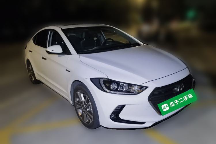Used Hyundai Elantra (6th Generation / Lingdong) 2018 1.6L Automatic 15th Anniversary Special Edition Front Right 45 Deg